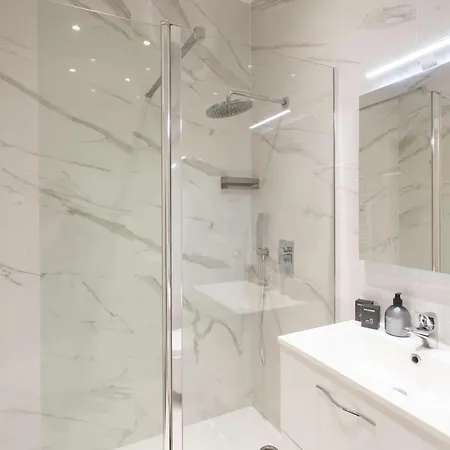 #60 Grimaldi 2bdr Near Beach,promenade Ac&wifi Apartmán Nice