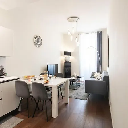 Апартаменты #60 Staywizus - Grimaldi 2bdr Near Beach,promenade Ac&wifi *