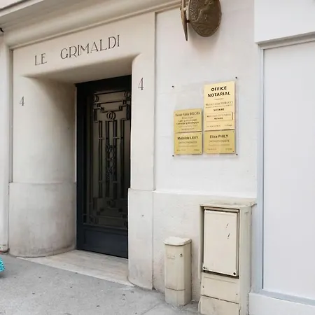 아파트 #60 Staywizus - Grimaldi 2bdr Near Beach,promenade Ac&wifi